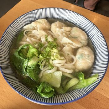 Pine & Crane - Wonton Noodle Soup - Taiwanese Near Me - Los Angeles, California Pine & Crane - Wonton Noodle Soup - Taiwanese Near Me - Los Angeles, California