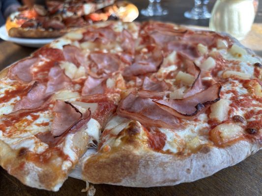 BAMBINOS PIZZERIA by null