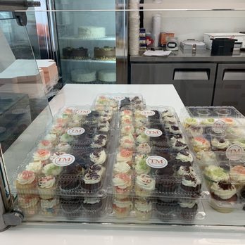 Tonnie's Minis - Assorted minis - Bakeries Near Me - Newark, New Jersey Tonnie's Minis - Assorted minis - Bakeries Near Me - Newark, New Jersey