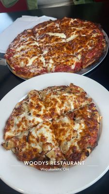 Al’s Woody’s Diner by null