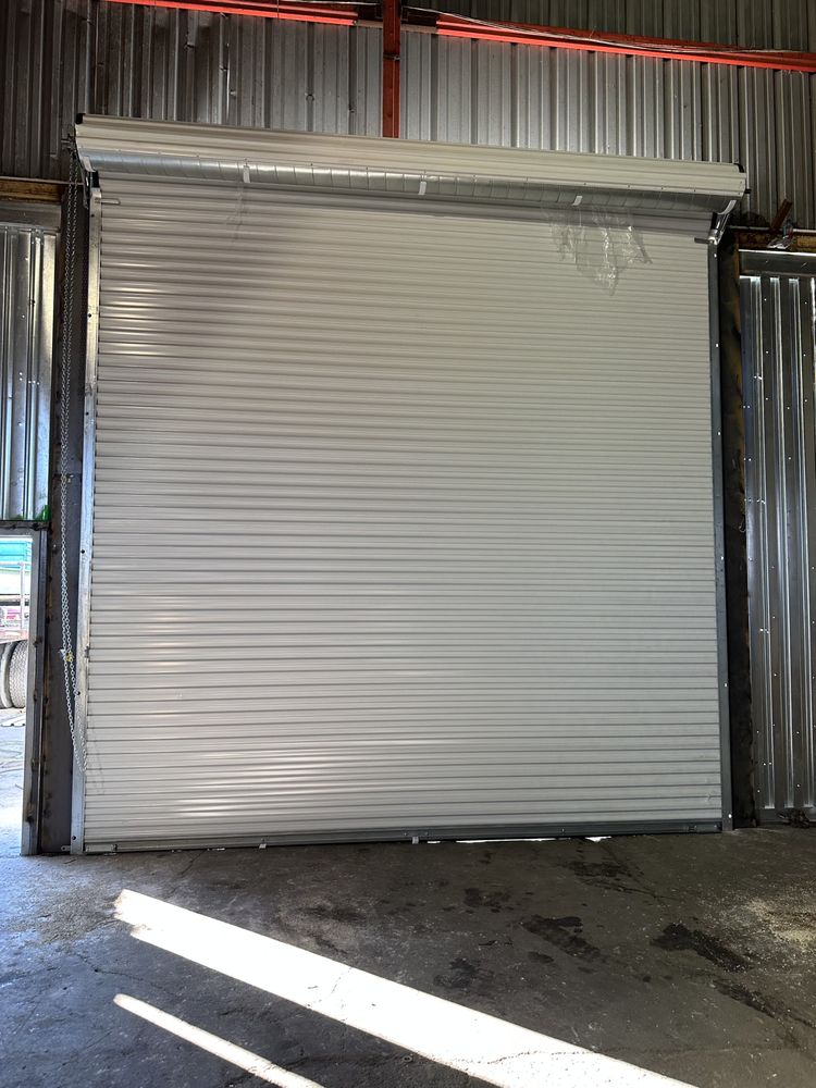 GARAGE DOORS PLUS Updated October 2024 70 Photos Long Beach