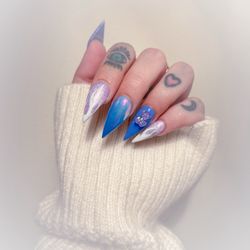Avalon Nails and Spa Crofton