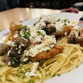 Red White & Brew - New American Near Me - Prescott, Arizona
