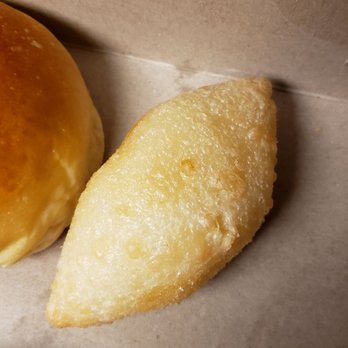 Chinese Bakery - Fried glutinous ball with pork filling - Bakeries Near Me - Toronto, Ontario