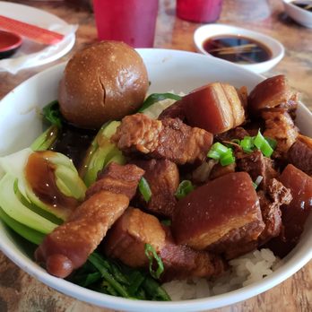 Dumpling King - Braised pork over rice - Chinese Near Me - North Miami Beach, Florida