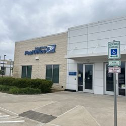 USPS DFW Dallas - Outside