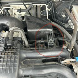CARma Auto Care - Missing clips on my engine.