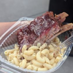 Driftin Kitchen - Ribs and smoked Mac!