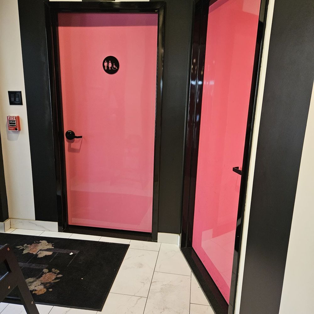 East Rock coffee - Restroom - Coffee & Tea Near Me - Garden City, New York East Rock coffee - Restroom - Coffee & Tea Near Me - Garden City, New York
