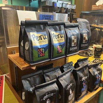 Colectivo Coffee Wicker Park - coffee - Cafes Near Me - Chicago, Illinois Colectivo Coffee Wicker Park - coffee - Cafes Near Me - Chicago, Illinois