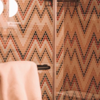 Graduate by Hilton Tucson - Shower - Hotels Near Me - Tucson, Arizona Graduate by Hilton Tucson - Shower - Hotels Near Me - Tucson, Arizona