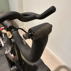 Texas Movers Group - Peloton arm that holds the monitor- padding ripped and why is the monitor even off??
