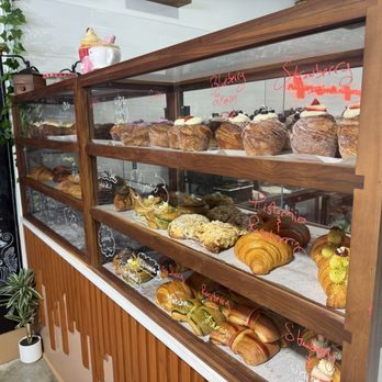 Miss Cruffin - Available baked goods - Bakeries Near Me - Jacksonville, Florida