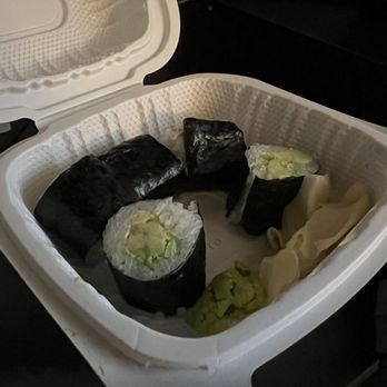 Sushi Hook - Sushi Bars Near Me - Sacramento, California