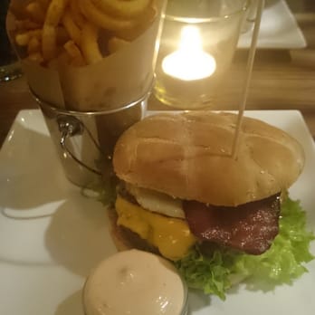 Shakedown - Down the farm - with twister fries and chilimayo, yummy! - Burgers Near Me - Frederiksberg, 84