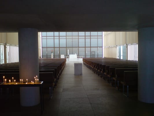 Herz-Jesu-Kirche by null