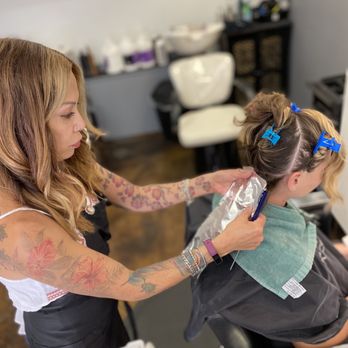 Salon Del Rey - Vida doing her magic - Hair Salons Near Me - San Diego, California Salon Del Rey - Vida doing her magic - Hair Salons Near Me - San Diego, California