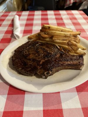 Doe's Eat Place by null