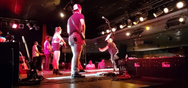 Beer Barrel Saloon by null