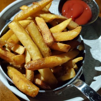 White Radish - Truffle Fries - New American Near Me - Forest Hills, New York White Radish - Truffle Fries - New American Near Me - Forest Hills, New York