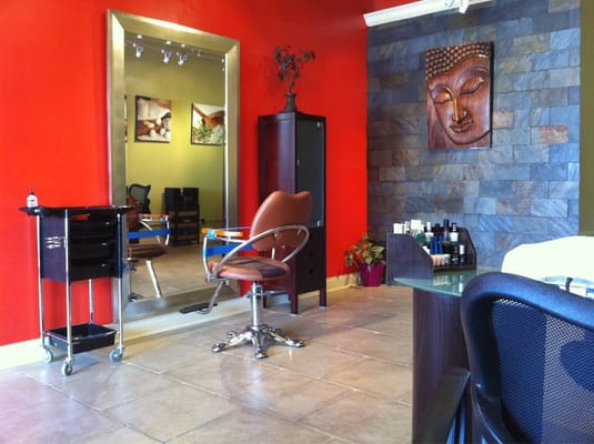 I N E  European Wax Salon