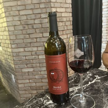 Pur Noire - Merlot - Wineries Near Me - Dallas, Texas Pur Noire - Merlot - Wineries Near Me - Dallas, Texas
