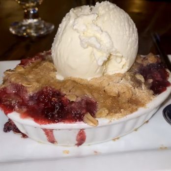 Millstone At 74 Main - Mixed Berry crisp - Caterers Near Me - New London, New Hampshire Millstone At 74 Main - Mixed Berry crisp - Caterers Near Me - New London, New Hampshire