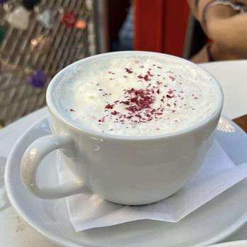 Utopia Caffe - White Hot Chocolate - Breakfast & Brunch Near Me - Tustin, California