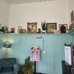 Dagger Mountain Roastery - Interior of shop