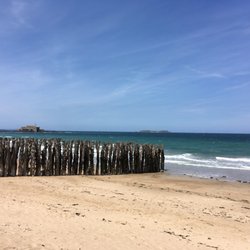 Hôtel le Beaufort - Wind break on the beach