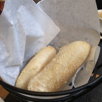 Streetside Seafood - Bread basket - Seafood Near Me - Birmingham, Michigan Streetside Seafood - Bread basket - Seafood Near Me - Birmingham, Michigan