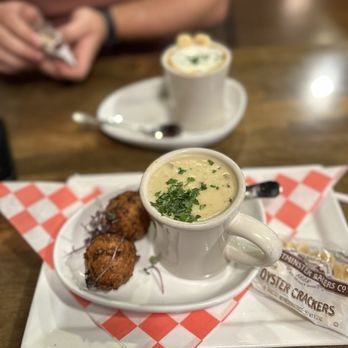 The Nauti Lobstah - Seafood Near Me - Apopka, Florida