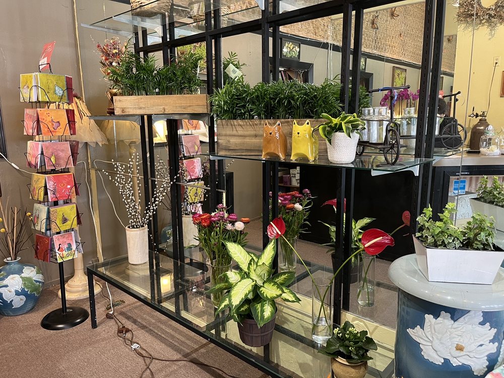 MONTCLAIR FLORIST 14 Photos & 38 Reviews Florists 2079 Mountain