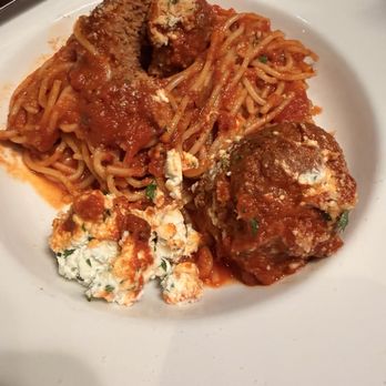 La Bella - Spaghetti and meatballs with ricotta. - Italian Near Me - Chicago, Illinois La Bella - Spaghetti and meatballs with ricotta. - Italian Near Me - Chicago, Illinois