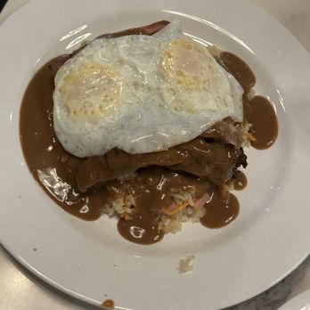 Liliha Bakery - Bakeries Near Me - Honolulu, Hawaii