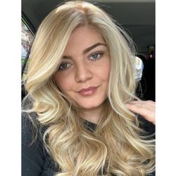 Sara's Beauty Salon - Blonde Highlights
