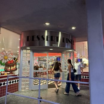 Rick's Dessert Diner - Entrance - Desserts Near Me - Sacramento, California