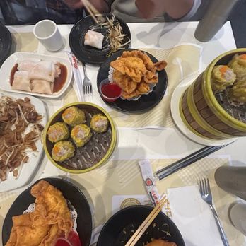 Sam Woo Cafe - crab rangoon shrimp shumai - Desserts Near Me - Artesia, California