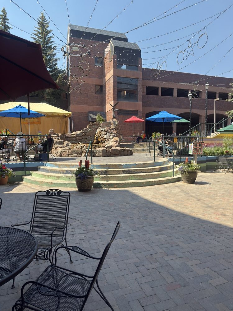 Cooper Creek Square Image