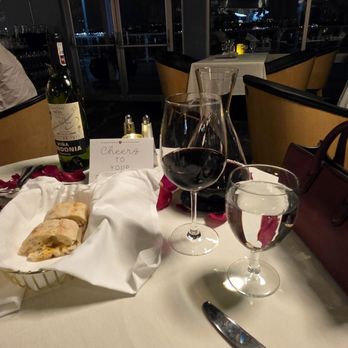 AQUA by El Gaucho - Wine, complimentary bread - Seafood Near Me - Seattle, Washington