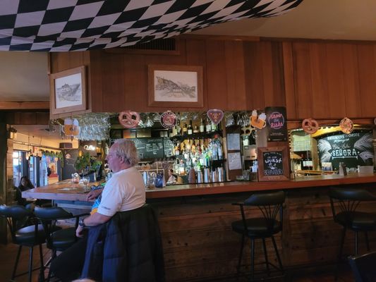 Uli's Restaurant by null