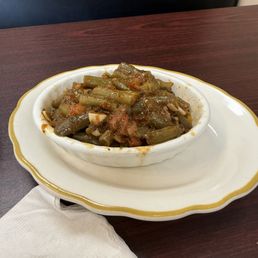 Beans in tomato garlic sauce Beans in tomato garlic sauce