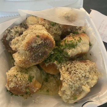 Dallis Pizzeria - Stuffed Garlic Knots - Pizza Near Me - Lake Mary, Florida Dallis Pizzeria - Stuffed Garlic Knots - Pizza Near Me - Lake Mary, Florida