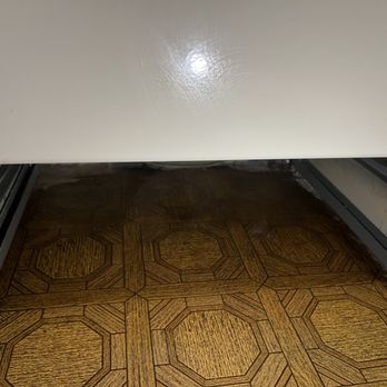 Garcia’s Cleaning - Bottom of the stove. - Home Cleaning Near Me - York, Pennsylvania Garcia’s Cleaning - Bottom of the stove. - Home Cleaning Near Me - York, Pennsylvania