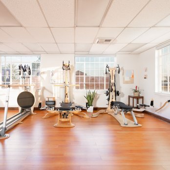 Gold Line Pilates - Pilates Near Me - Pasadena, California