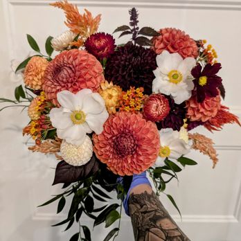 Flowers + Herb Florals - Florists Near Me - Brunswick, Maine Flowers + Herb Florals - Florists Near Me - Brunswick, Maine