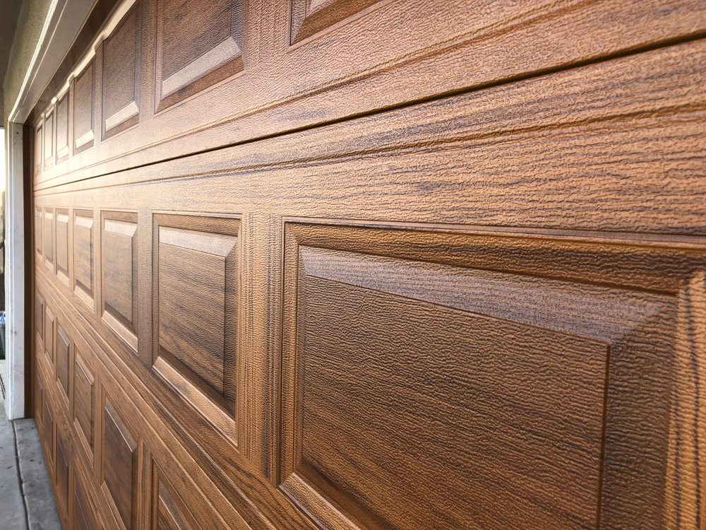 Bakersfield Garage Door - Garage Door Contractor in Bakersfield, CA