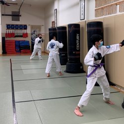 Aikido Self-Defense & KickBoxing - Junior division kickboxing practice