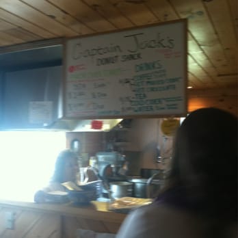 McDougal Orchards - Captain jacks donut shack - Donuts Near Me - Springvale, Maine
