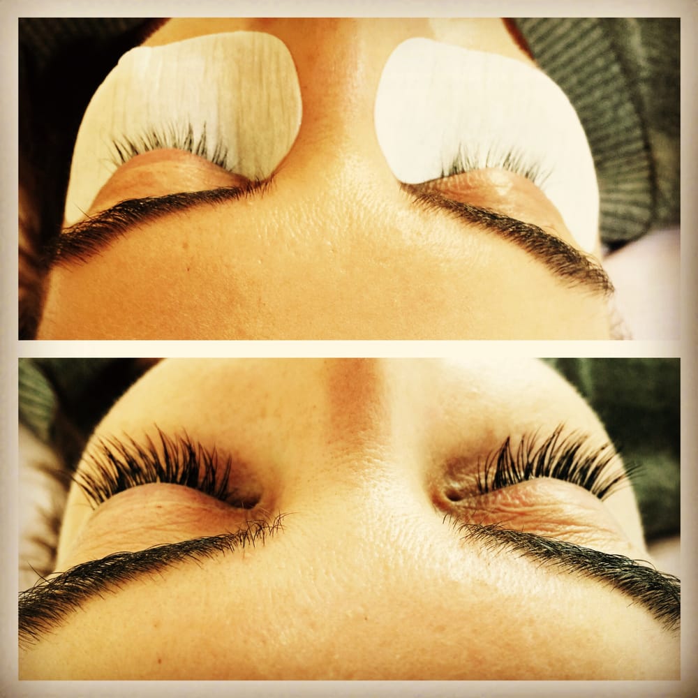 Whiplash Eyelash Extensions Logo